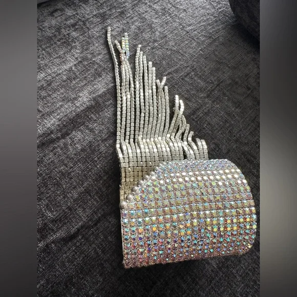 Ultra Glam Rhinestone Fringe Cuff. - Picture 3 of 6